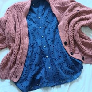 Am. Eagle Women's Salmon Cardigan Sweater & Royal Blue Eyelet Cotton Blouse, MED
